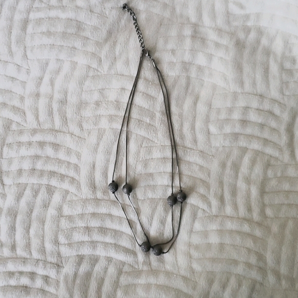 3/10 Layered Necklace - Picture 2 of 6